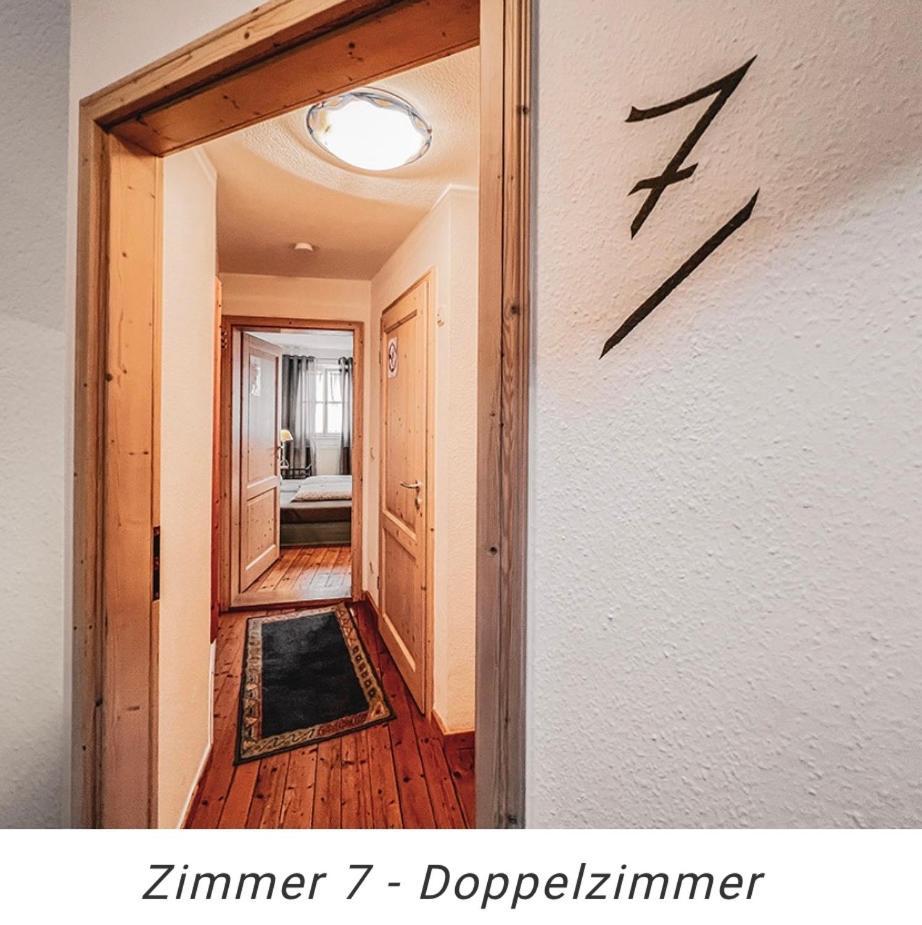 Hotel Weinstube Am Markt Gerolzhofen Экстерьер фото